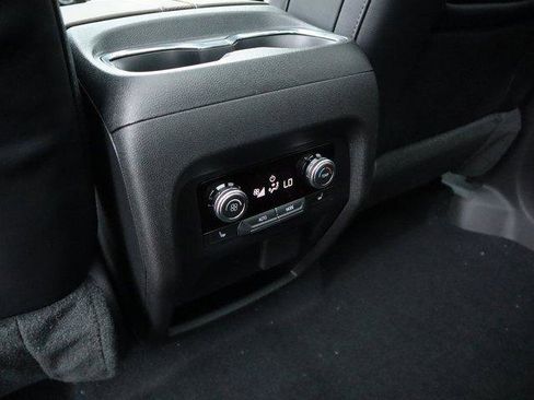 New 2026 GMC Acadia Denali Ultimate image 17