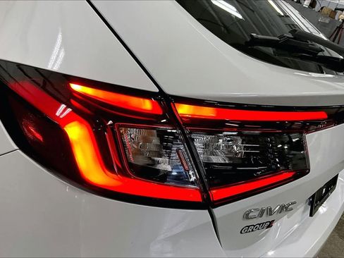 Used 2025 Honda Civic Sport image 29