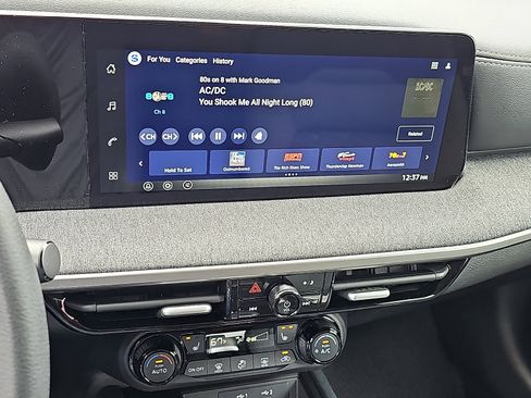 New 2026 Nissan Kicks SV w/ Cold Weather Package AWD/4WD image 11