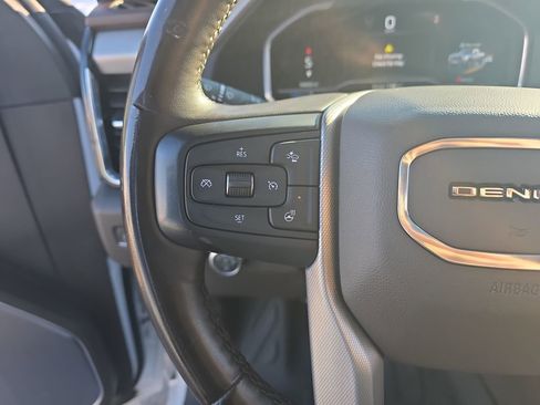 Used 2024 GMC Sierra 2500 Denali w/ Denali Reserve Package image 16