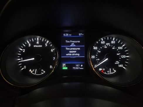 Used 2018 Nissan Rogue S FWD image 23