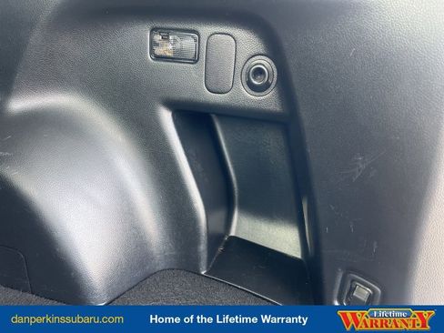 Used 2018 Subaru Forester 2.5i Premium image 45