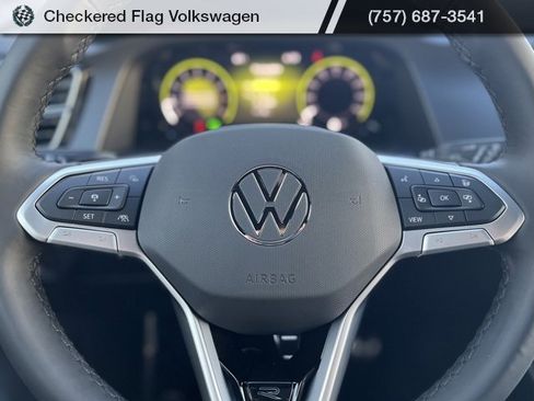 New 2026 Volkswagen Atlas Cross Sport SEL Premium R-Line image 35