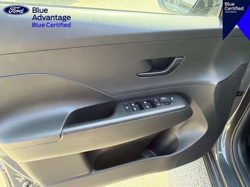 Used 2024 Hyundai Kona SEL FWD image 19