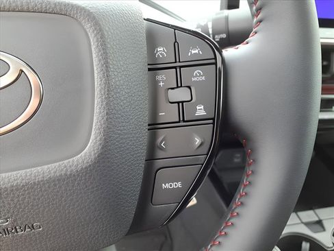 New 2026 Toyota Prius Plug-In Hybrid image 18