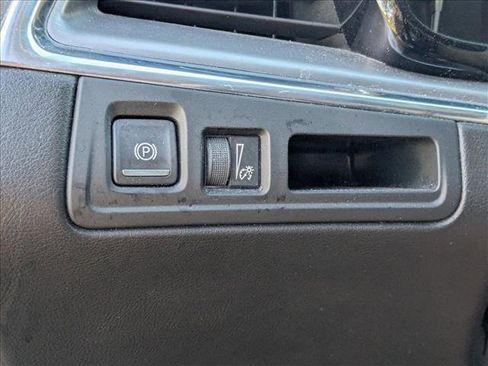 Used 2019 Cadillac XT5 Premium Luxury image 11