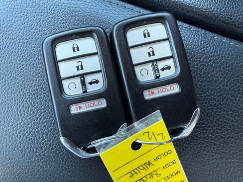 Used 2016 Honda Civic EX-L image 15