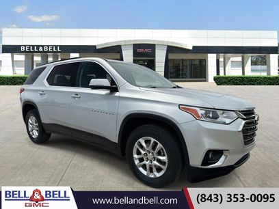 Used 2020 Chevrolet Traverse LT