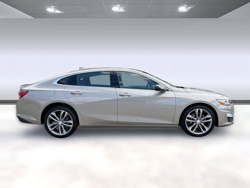 Used 2024 Chevrolet Malibu LT FWD image 8