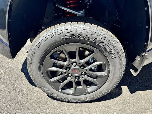 New 2026 Toyota Tundra Platinum AWD/4WD image 28