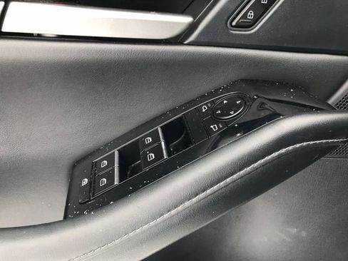 Used 2024 MAZDA CX-30 AWD 2.5 S w/ Select Sport Pkg image 9