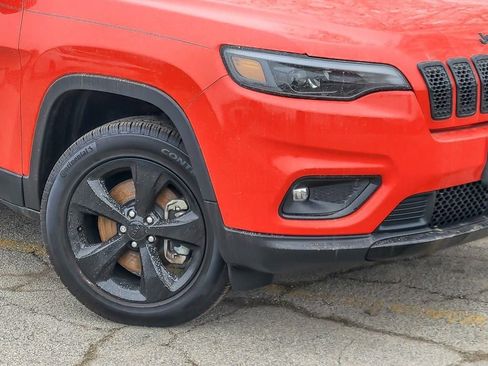 Used 2021 Jeep Cherokee Latitude Plus AWD/4WD image 4