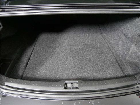 Used 2024 Volvo S60 B5 Plus image 12