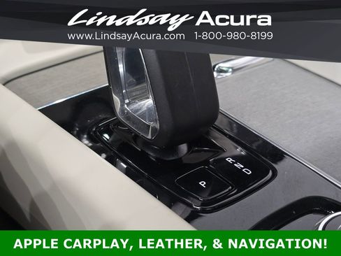 Used 2024 Volvo XC60 B5 Plus image 15