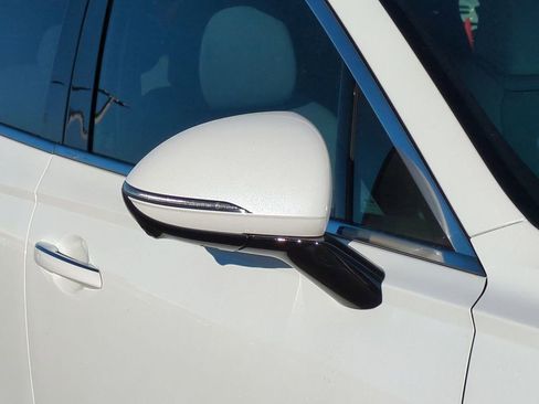 New 2026 Genesis GV70 2.5T Advanced image 11