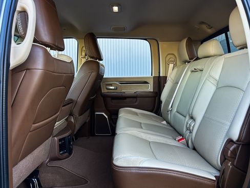 Used 2022 RAM 3500 Laramie image 34