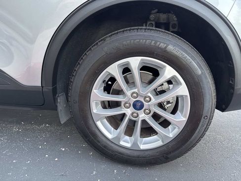 Used 2022 Ford Escape SE FWD image 36