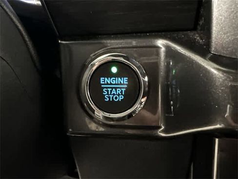 Certified 2021 Ford F150 XLT w/ Equipment Group 302A High image 10