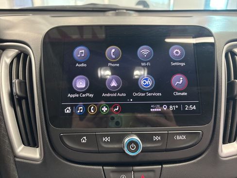 Used 2023 Chevrolet Malibu LT FWD image 34