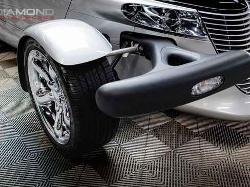 Used 2001 Plymouth Prowler RWD image 33