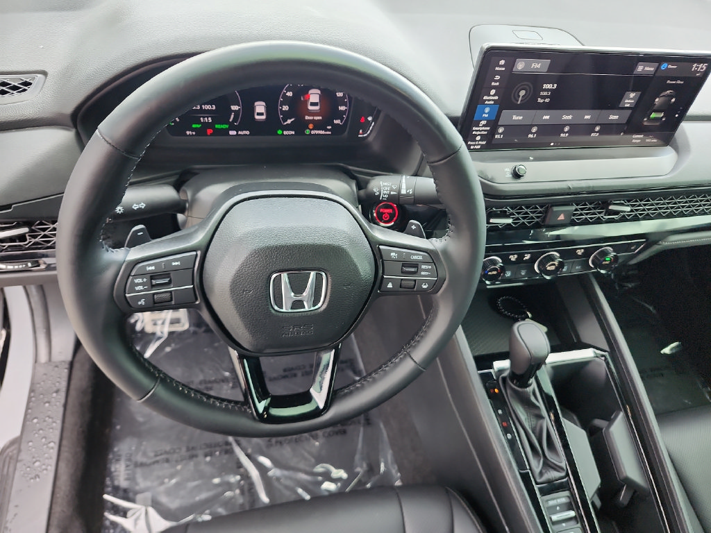 Used 2024 Honda Accord Sport image 34