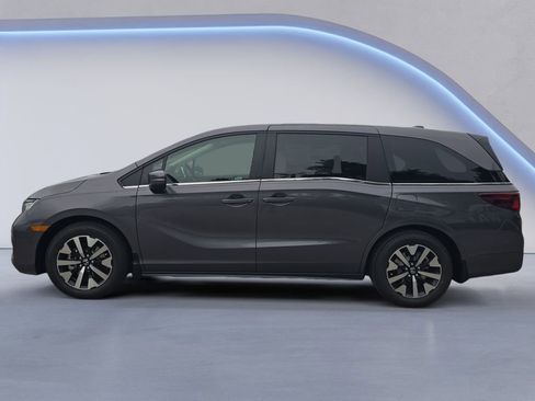 New 2026 Honda Odyssey EX-L image 2
