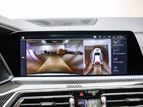 Used 2023 BMW X6 M50i w/ Executive Package image 27