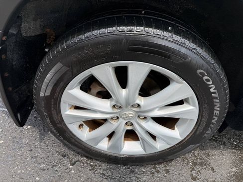 Used 2013 Toyota RAV4 Limited AWD/4WD image 11