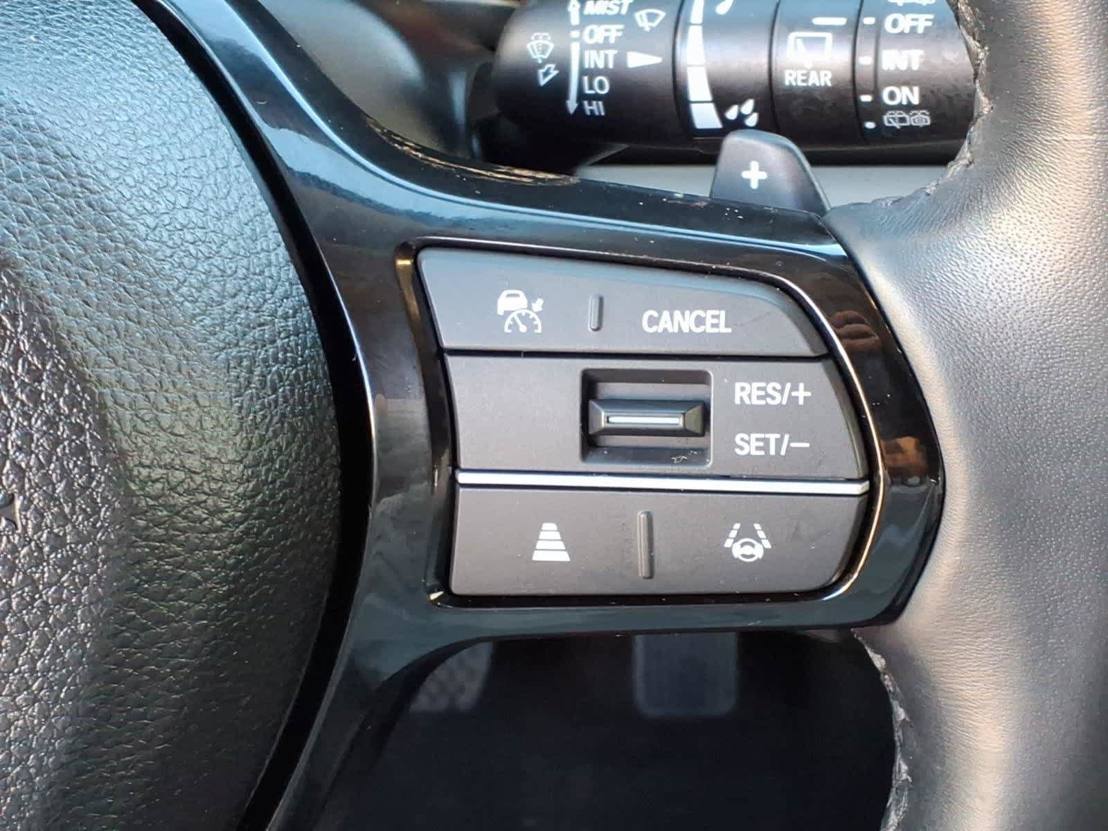 Used 2025 Honda Pilot EX-L image 18