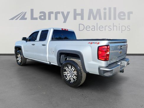 Used 2017 Chevrolet Silverado 1500 Custom w/ Custom Convenience Package image 3