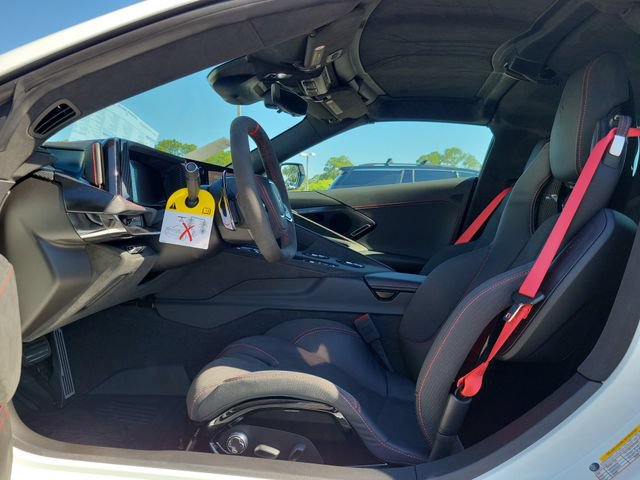 New 2026 Chevrolet Corvette Stingray Premium Cpe w/ Z51 Performance Package RWD image 19
