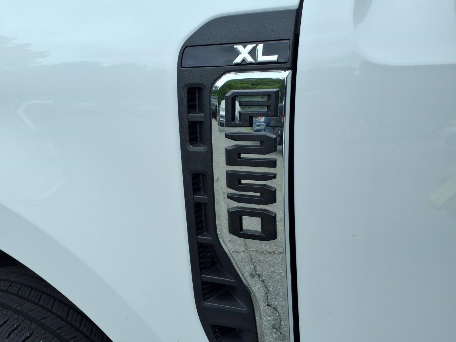 Used 2026 Ford F250 XL AWD/4WD image 7