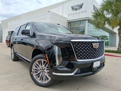 New 2026 Cadillac Escalade ESV Luxury RWD image 1