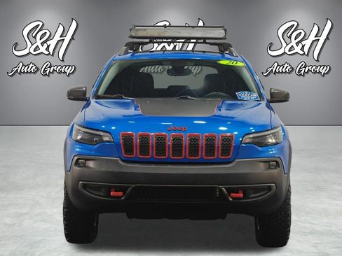 Used 2020 Jeep Cherokee Trailhawk image 16