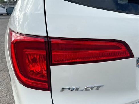 Used 2018 Honda Pilot EX-L image 37