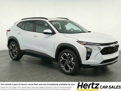 Used 2025 Chevrolet Trax LT