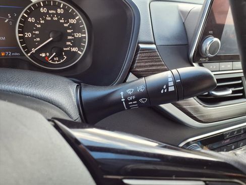 Used 2020 Nissan Altima 2.5 Platinum image 13