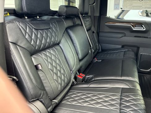 New 2026 GMC Sierra 1500 Elevation w/ Preferred Package image 31