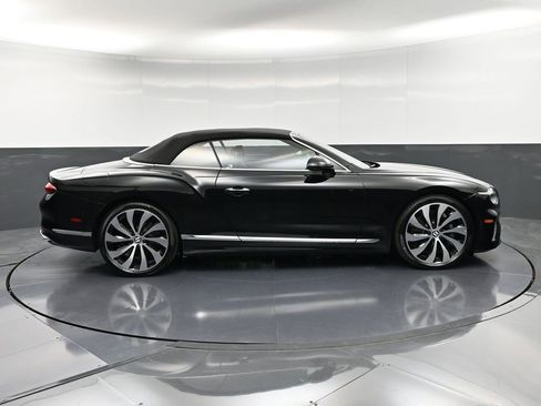New 2026 Bentley Continental GTC image 9