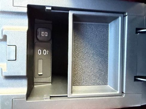 New 2025 MAZDA CX-5 Carbon Edition image 25