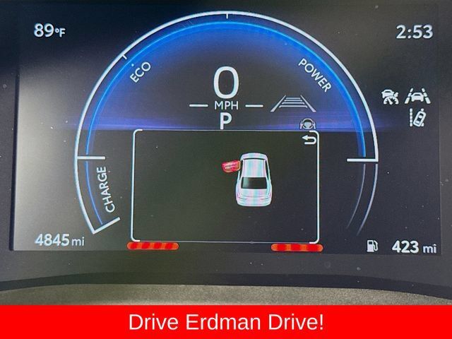 Certified 2026 Toyota Camry SE FWD image 33