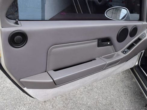 Used 1993 Porsche 928 GTS RWD image 33