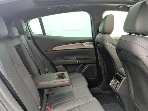 Used 2024 Maserati Grecale GT image 51