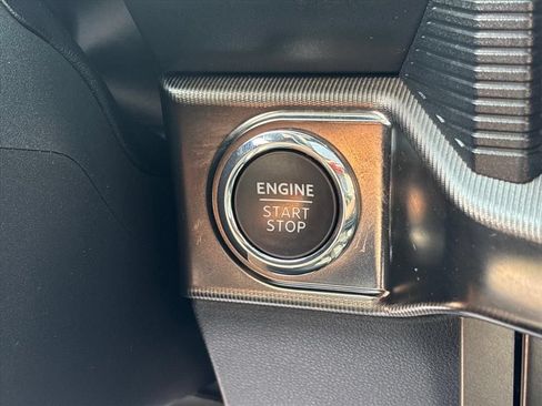 Used 2024 Ford F150 Lariat w/ Equipment Group 502A High AWD/4WD image 38