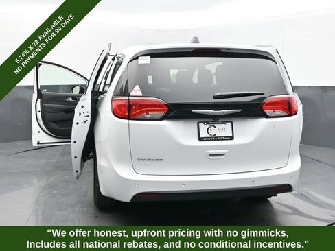 New 2026 Chrysler Voyager LX image 64