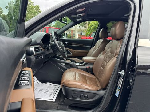 Used 2020 Kia Telluride SX w/ SX Prestige Package AWD/4WD image 10