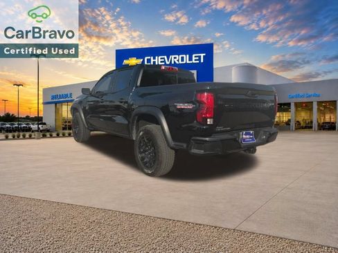 Used 2025 Chevrolet Colorado Trail Boss AWD/4WD image 4