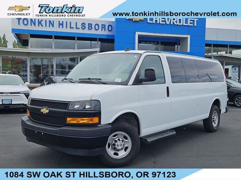 Used 2023 Chevrolet Express 3500 LS RWD image 1