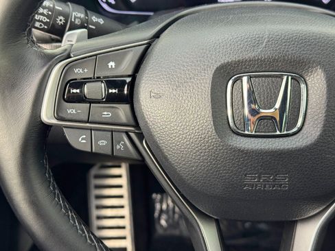 Used 2022 Honda Accord Sport image 19