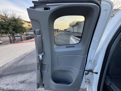 Used 2012 Toyota Tacoma 4x4 Access Cab V6 image 24